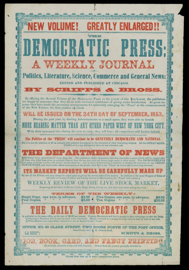 Zeitung mit dem Text "Demokratische Presse: Eine Wochenzeitung" auf schwarzem Hintergrund gedruckt.