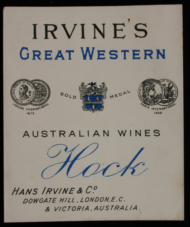 Plakat, das "Irvines Große Western Australische Weine Hock" mit Firmenlogos und Text, der den Weinarten angibt, bewirbt.