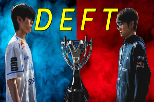 Zwei Männer stehen nebeneinander vor einem roten und blauen Hintergrund, mit einem Pokal dazwischen; der Mann links trägt ein weißes T-Shirt, der Mann in der Mitte trägt eine Brille, und der Text "League of Legends vs League of Legends" wird angezeigt.