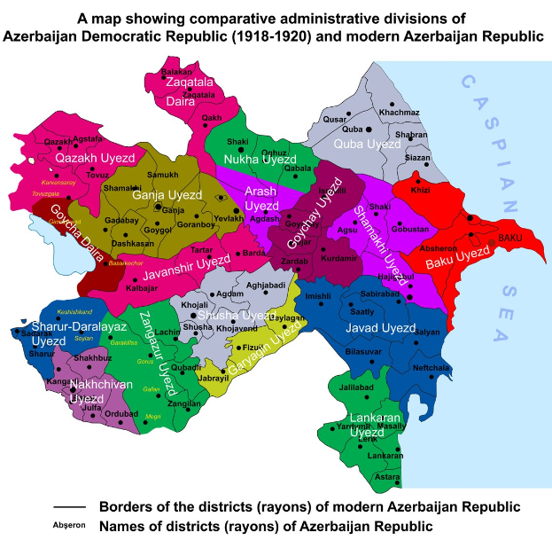 Ein Plakat mit einer Karte von Aserbaidschans Verwaltungsgebieten mit farbigen Regionen und erklärendem Text.